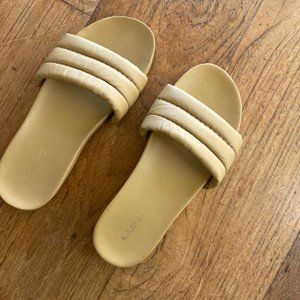 Kaanas Timor in Beige sz.9